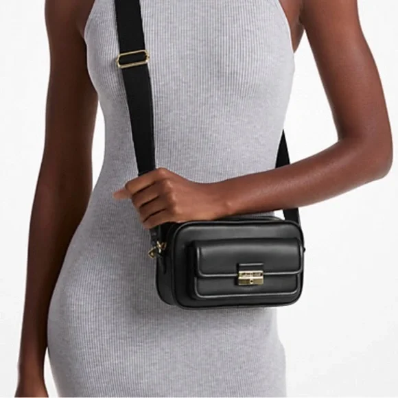 Michael Kors Bradshaw Extra-Small Black Leather Camera Crossbody Bag NWT - Picture 3 of 3